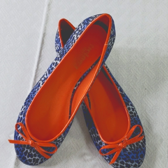 Twiggy of London animal print flats 7.5 Wide - Picture 2 of 9